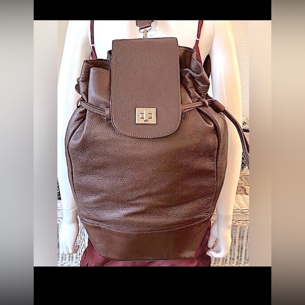 Isaac Mizrahi Live Genuine Leather Back Pack or Shoulder bag 17”x11.5”x10.25”